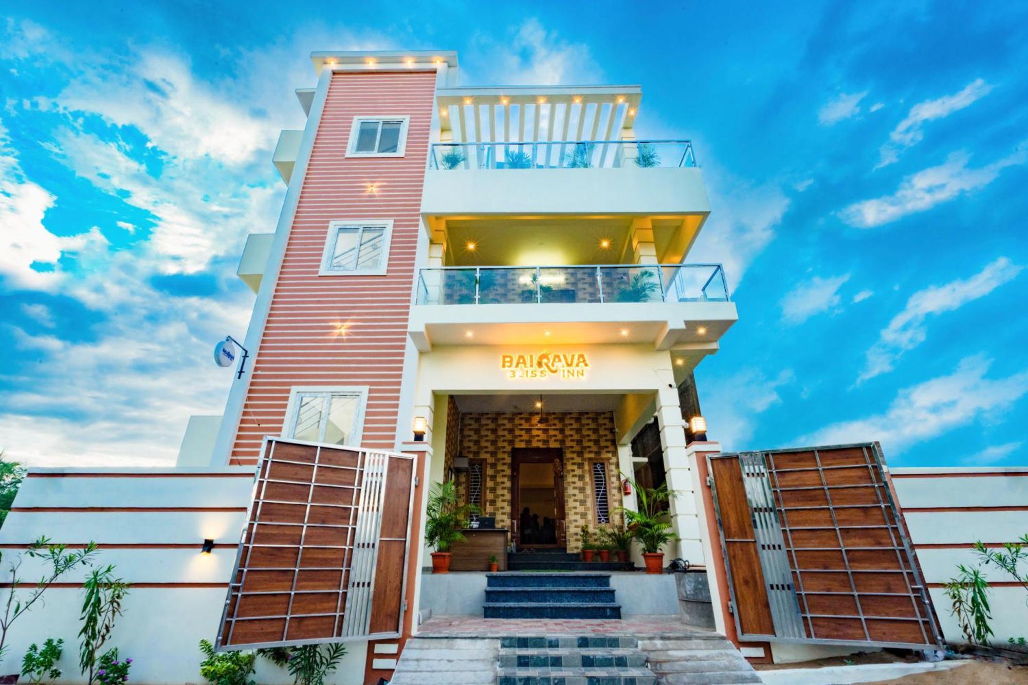 Bairava Bliss Inn Rāmeswaram Exterior foto